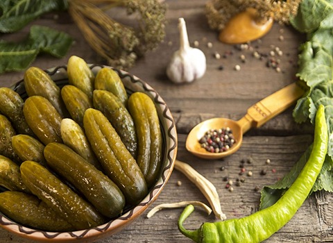 تصویر 2 از فروش خیارشور فله همدان + قیمت خرید به صرفه